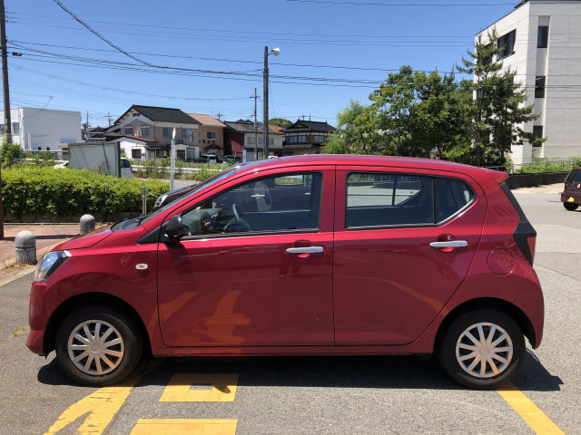 Daihatsu e:S side